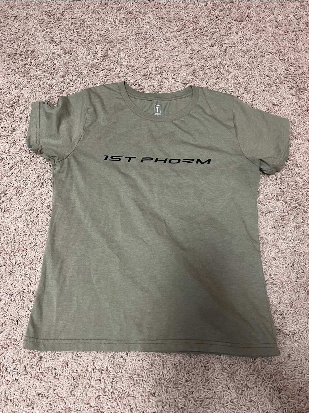 1st Phorm Women's Short Sleeve Tee in Olive Green